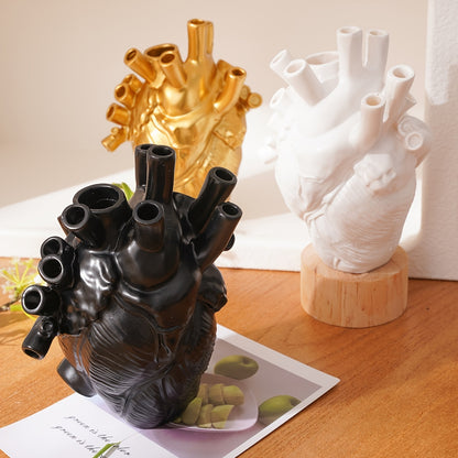 1pc Creative Heart Vase - Resin Decorative Bottle Dried Flower Container - Halloween Thanksgiving Christmas Decor - Indoor Ornament - For Home Decor Lovers