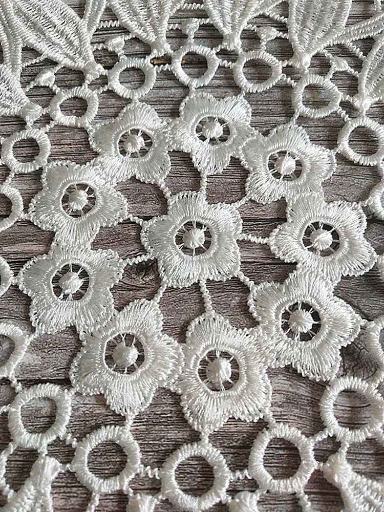 New White Embroidery Dining Table Placemat Coaster Lace Table Cloth Cup Holder Christmas Coaster Drink Placemat Kitchen