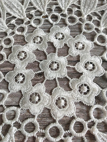New White Embroidery Dining Table Placemat Coaster Lace Table Cloth Cup Holder Christmas Coaster Drink Placemat Kitchen