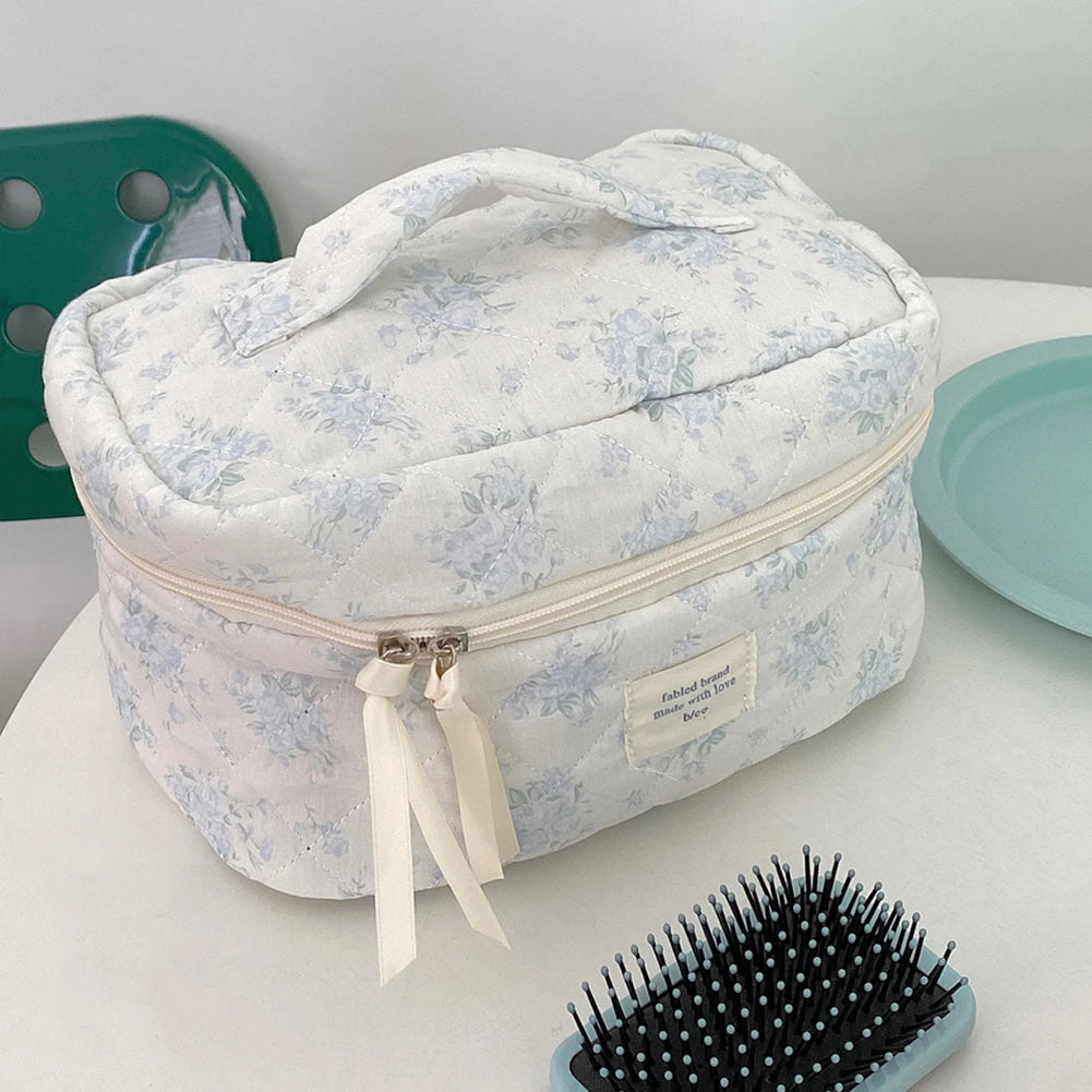 Storage Organizer Floral Puffy Quilted Makeups Bags Flower Printed Cosmetic Pouch Large Travel Cosmetics Bag Makeup Accessory