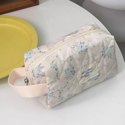 Storage Organizer Floral Puffy Quilted Makeups Bags Flower Printed Cosmetic Pouch Large Travel Cosmetics Bag Makeup Accessory