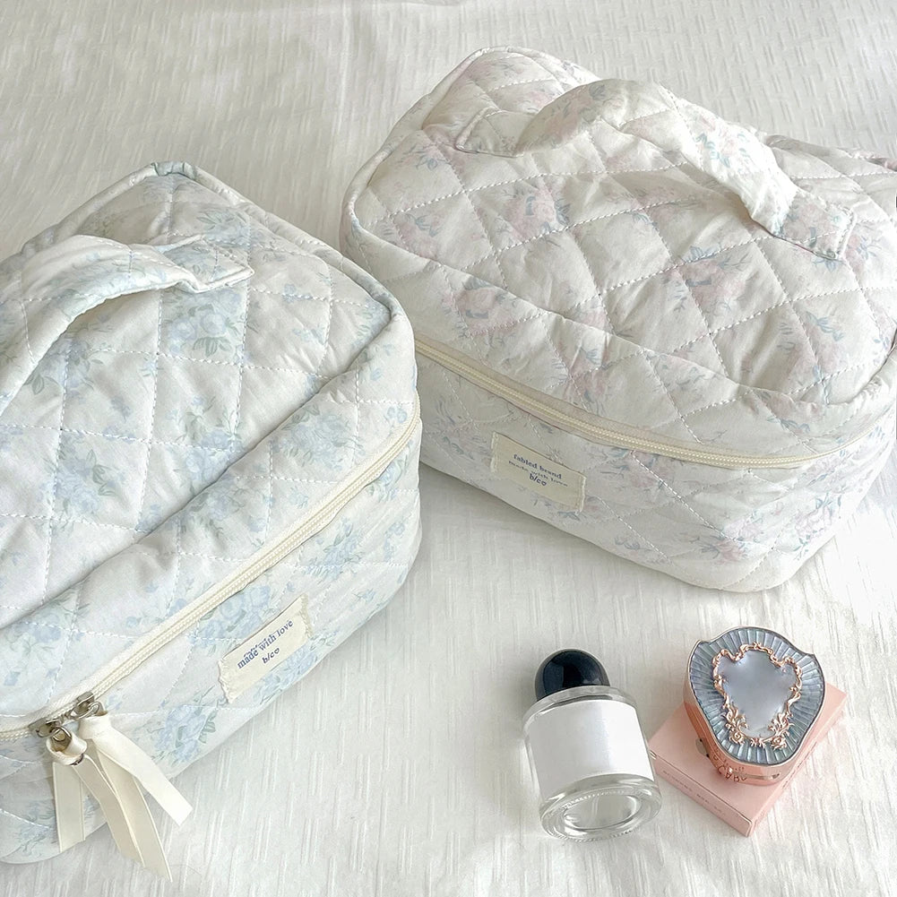 Storage Organizer Floral Puffy Quilted Makeups Bags Flower Printed Cosmetic Pouch Large Travel Cosmetics Bag Makeup Accessory