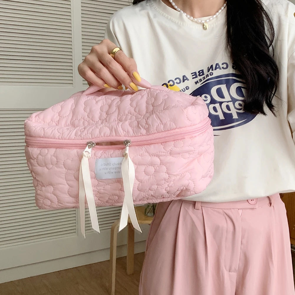 Storage Organizer Floral Puffy Quilted Makeups Bags Flower Printed Cosmetic Pouch Large Travel Cosmetics Bag Makeup Accessory