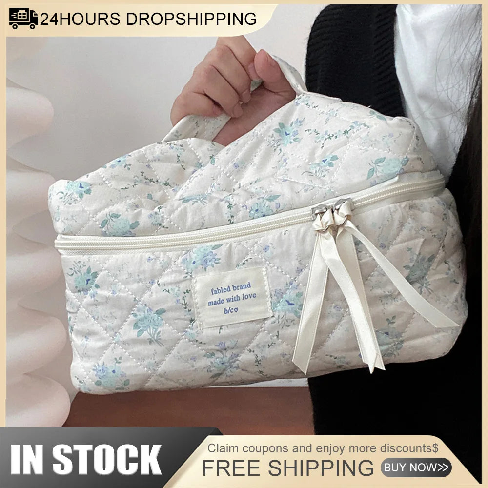 Storage Organizer Floral Puffy Quilted Makeups Bags Flower Printed Cosmetic Pouch Large Travel Cosmetics Bag Makeup Accessory